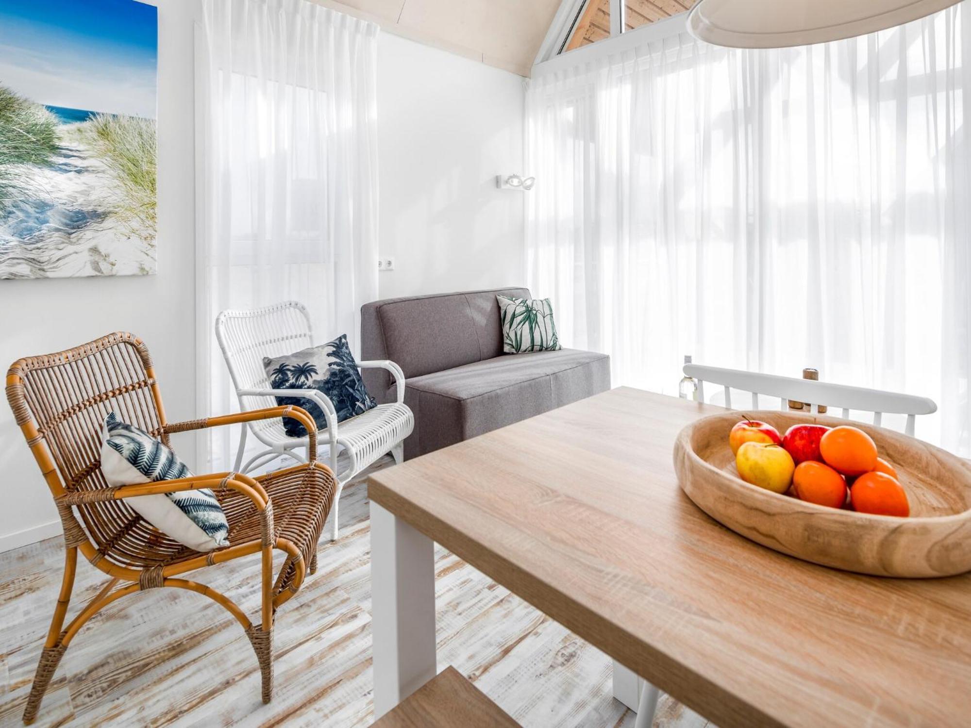 Vakantiehuis Modern With Combi-microwave, 500 M From The *